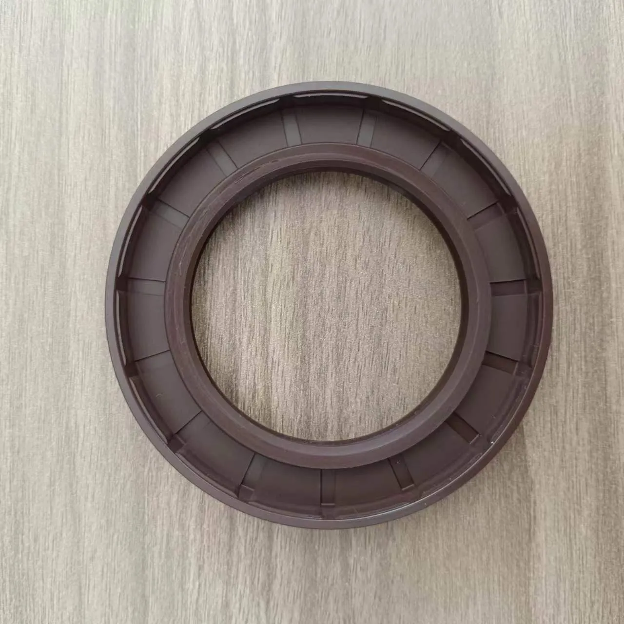 inner hub seal